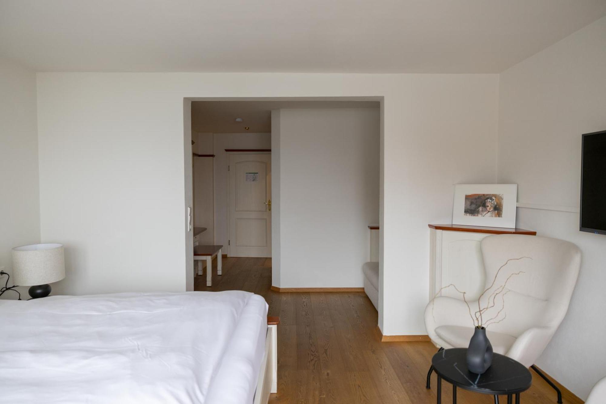 Hotel Haus Am See Nonnenhorn Rum bild